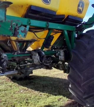 Посівний комплекс John Deere 730, 10,9 м + бункер John Deere 1910, б/в
