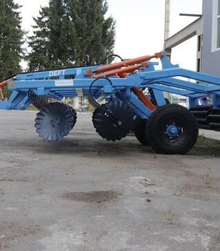 Дисковий лущильник AGROKALINA DEFT 3,5 Т суцільна рама, причіпний