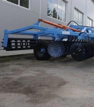 Дисковий лущильник AGROKALINA DEFT 3,5 Т суцільна рама, причіпний
