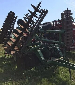 Борона дискова John Deere 630, 7,8 м, з гладкими дисками, б/в