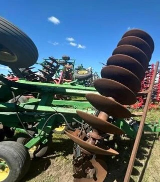 Борона дискова John Deere 630, 6,6 м, диски &empty;61 см, б/в