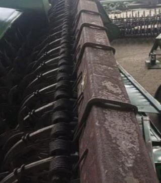 Борона ротаційна навісна John Deere 400, 9 м, б/в