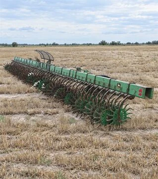 Борона ротаційна John Deere 400, 9м, б/в