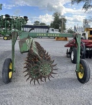 Борона ротаційна John Deere 400, 9 м, з транспортним візком, б/в