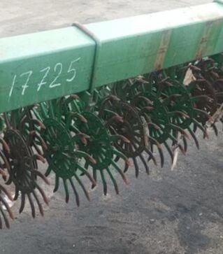 Борона ротаційна John Deere 400, 9,8 м, з транспортним візком, б/в