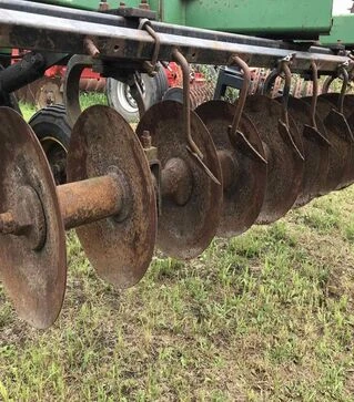 Глубокорыхлитель дисковый John Deere 510, 6,4 м, 7 стоек, гладкие диски, б/у