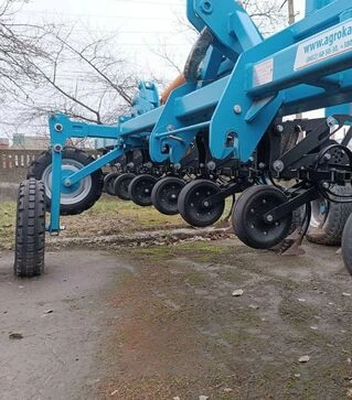 Культиватор міжрядний AGROKALINA КУМ-9,8 12-рядний