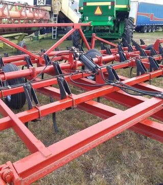 Культиватор Bush Hog, 10,6м, с пружинной бороной, б/у
