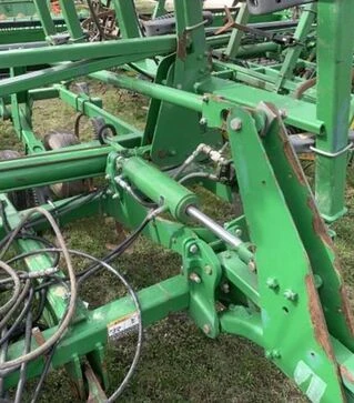 Культиватор John Deere 2210, ширина 10,7м, с катками, б/у