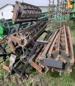 Культиватор John Deere 2210, ширина 10,7м, с катками, б/у