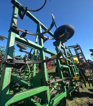Культиватор John Deere 980, 8 м, с катками, б/у
