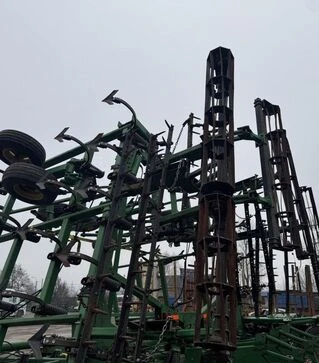Культиватор John Deere 2210, 13,5 м, б/у