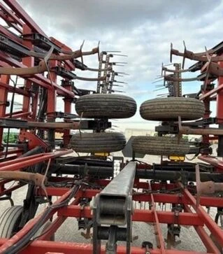 Культиватор CASE IH Tiger Mate 200, 12,2 м, б/в