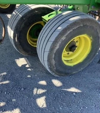Культиватор John Deere 2210, 16,2 м, 2009 р.в, б/в