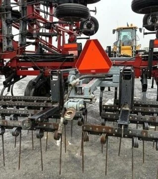 Культиватор CASE IH Tiger Mate 200, 13,4 м, б/в