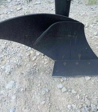 Плуг навісний Bomet ПЛН 3х35