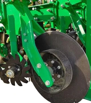 Агрегат полосовой обработки грунта HARVEST Strip-Till 4