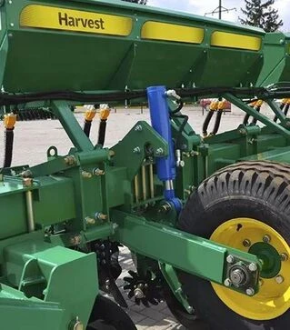 Агрегат полосовой обработки грунта HARVEST Strip-Till 8