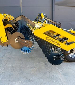 Лущильник дисковий причіпний General Machines 5,2 м