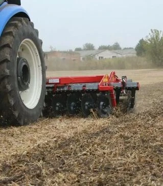 Лущильник дисковий навісний Metal-Fach U741/1, 4 м
