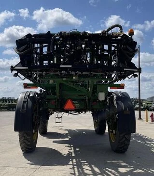 Опрыскиватель John Deere 4940