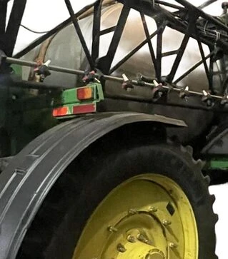 Опрыскиватель самоходный John Deere 4930, 2008 г.в., 16706 м/ч