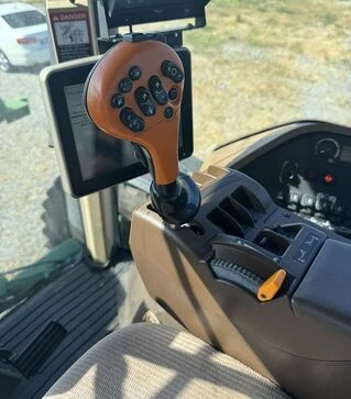 Опрыскиватель самоходный John Deere 4930, 2011 г.в., 3305 м/ч
