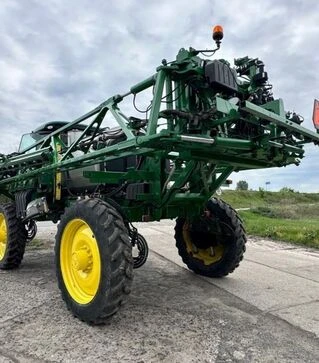 Опрыскиватель самоходный John Deere R4038, 2014 г.в, б/у
