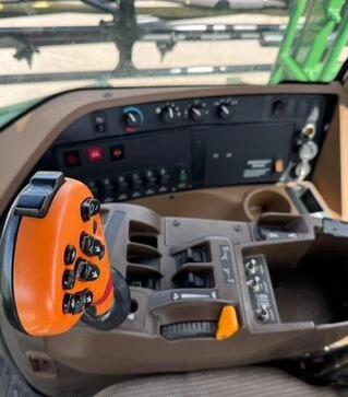 Обприскувач самохідний John Deere 4730, 2007 р.в, б/в