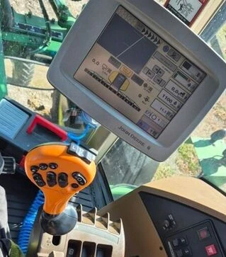 Опрыскиватель самоходный John Deere 4730, 2012 г.в, 5537 м.г, б/у