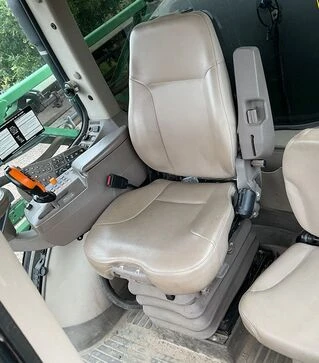 Опрыскиватель самоходный John Deere R4045, 2016 г.в, 3311 м/ч, б/у