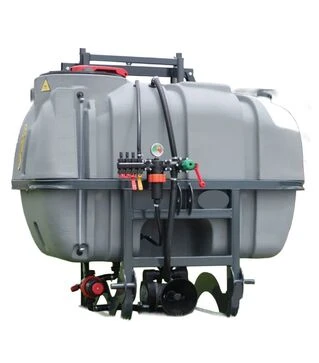 Опрыскиватель Polmark 800 л, 14 м, тройная форсунка, навесной