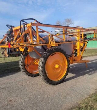 Обприскувач причіпний JACTO