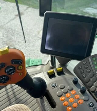 Зернозбиральний комбайн John Deere S690, 2014 р.в, б/в