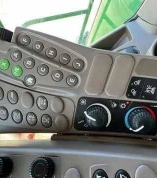 Зерноуборочный комбайн John Deere S680, 2015 г.в., без жатки, б/у