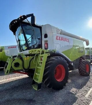 Зерноуборочный комбайн CLAAS LEXION 750, 2012 г.в, б/у