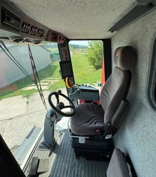 Зернозбиральний комбайн Massey Ferguson MF7280 Centora, 2012 р.в, жниварка, візок, б/в