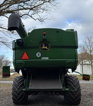 Зернозбиральний комбайн John Deere S670, 2015 р.в, 1596 м/год, б/в
