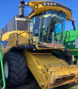 Комбайн New Holland СХ 880, 2016 рв, 4347 м/год, б/в