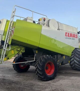Зернозбиральний комбайн Claas Lexion 480, 2002 р.в, з Європи, б/в