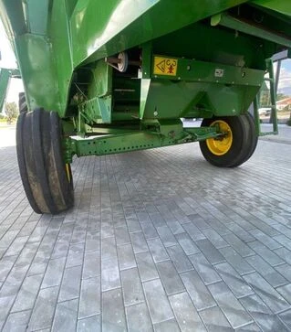 Зернозбиральний комбайн John Deere 1177, 1989 р.в, з Європи, б/в