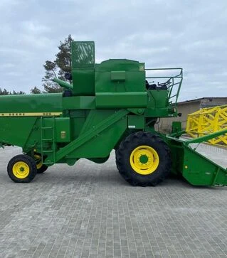 Зернозбиральний комбайн John Deere 925, 1978 р.в, б/в
