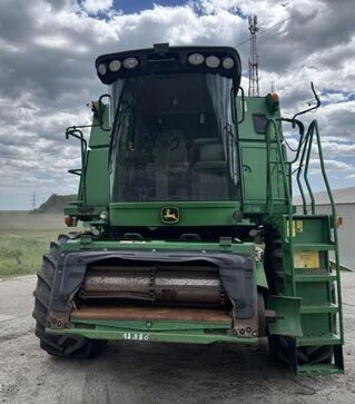Комбайн John Deere 9880 STS, 2006 р.в, жниварка 630RХ, транспортний візок, ріпаковий стіл