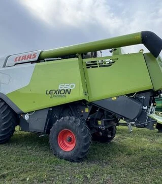 Комбайн CLAAS Lexion 650, 2017 р.в, жниварка Vario 770, транспортний візок, б/в