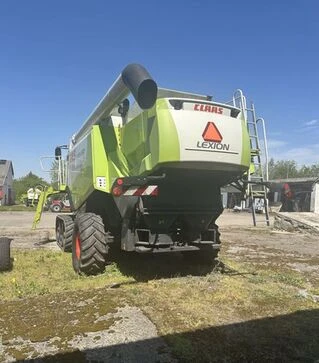 Зерноуборочный комбайн Claas Lexion 580TT, 2004 г.в, 4213 м/ч, жатка Vario, 9 м, б/у