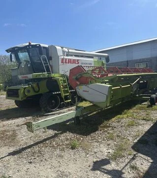 Зерноуборочный комбайн Claas Lexion 580TT, 2004 г.в, 4213 м/ч, жатка Vario, 9 м, б/у
