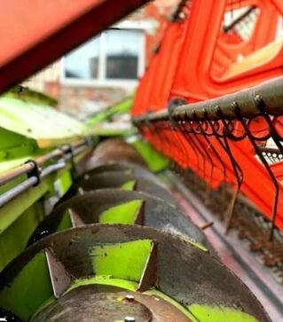Зернозбиральний комбайн Claas Lexion 480, 2003 р.в, 4600 м/год, б/в