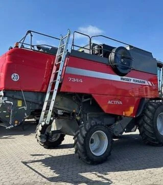 Зернозбиральний комбайн Massey Ferguson Activa 7344, 2022 р.в, 20 м/год, б/в