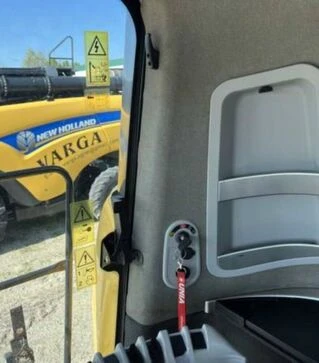 Зернозбиральний комбайн New Holland CX 8.80, 2016 р.в, 3930 м/год, б/в