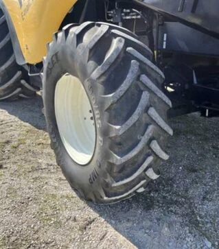Зернозбиральний комбайн New Holland CX 8.80, 2016 р.в, 3930 м/год, б/в